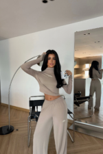 Ariel Γυναικείο Αθλητικό Σετ Ζιβάγκο Oversized Jogger - Image 4