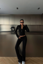 Luxe Γυναικείο Σετ με Φερμουάρ Slim Fit - Image 3
