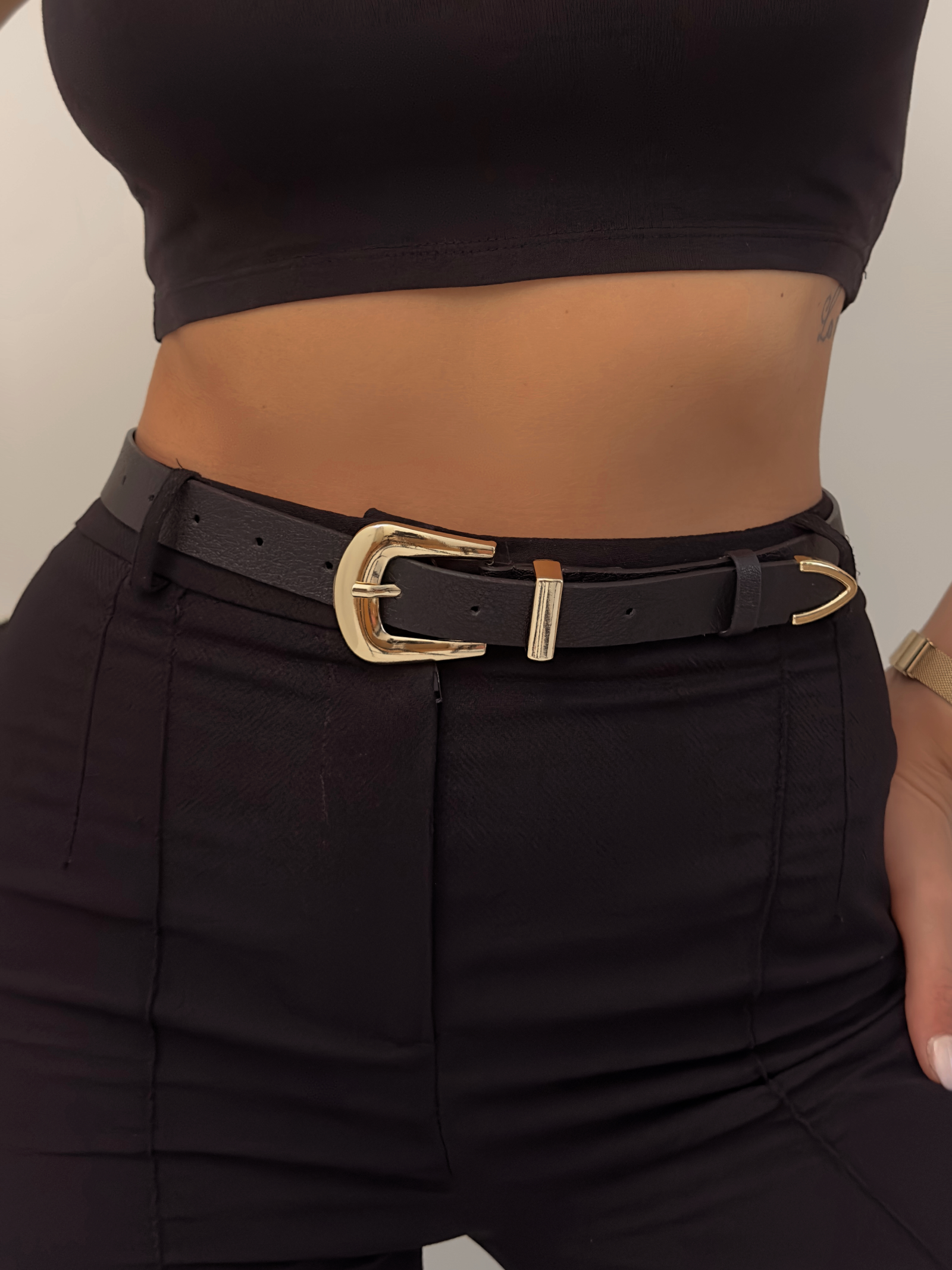 FIO10052 Bridge Buckle End Suit Women's Belt - Image 1