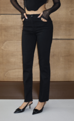 Jeans With Straight Leg And Buttoned Closure