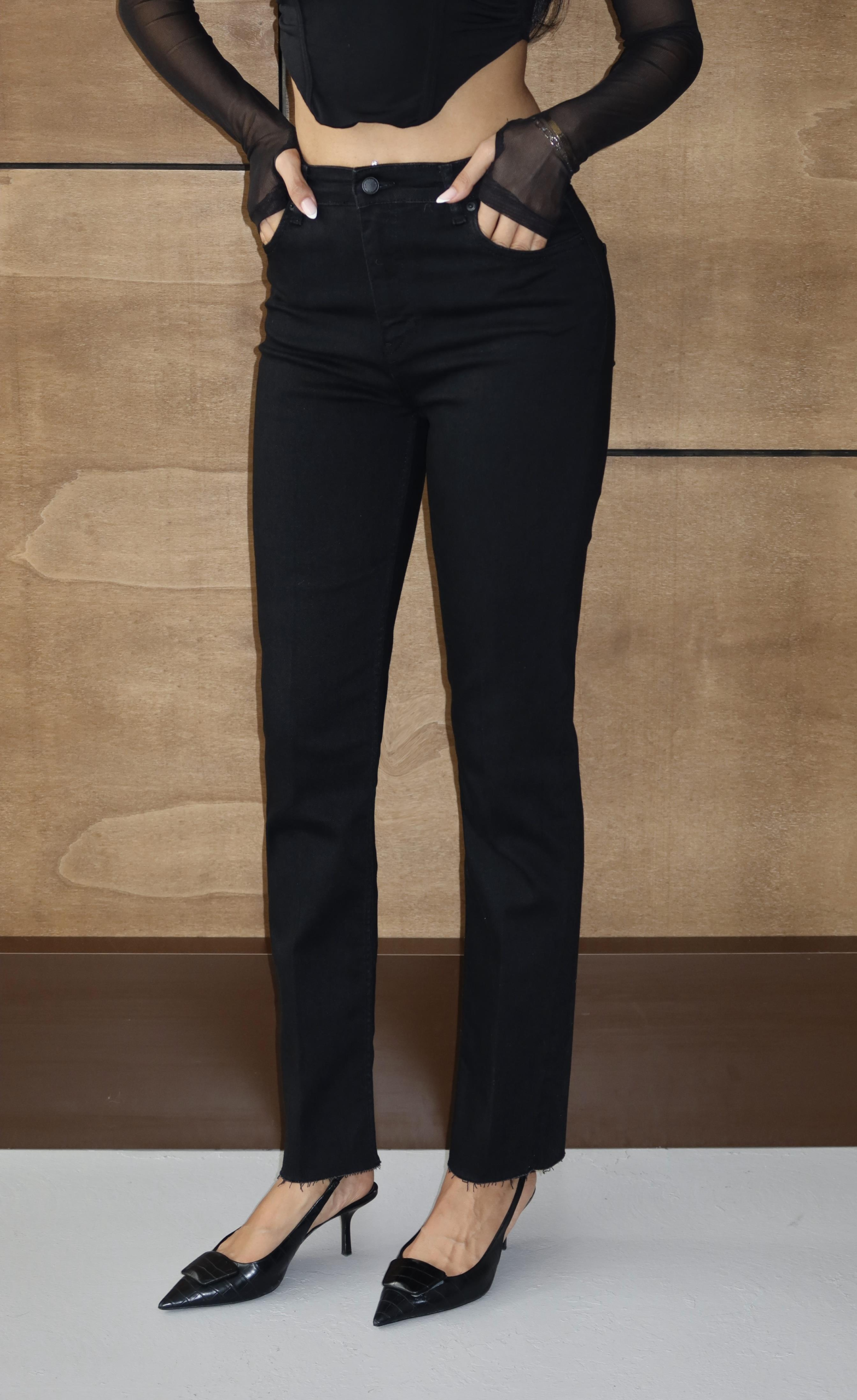 LAC10415 Jeans With Straight Leg And Buttoned Closure - Image 1