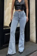 Jeans With Flare Leg And High Waist