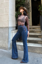 Blue High Waist Jeans With Flare Leg - Image 5